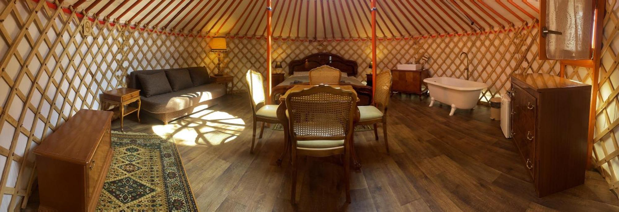 Oeko Kemping Es Glamping Tiszadada Ngoại thất bức ảnh